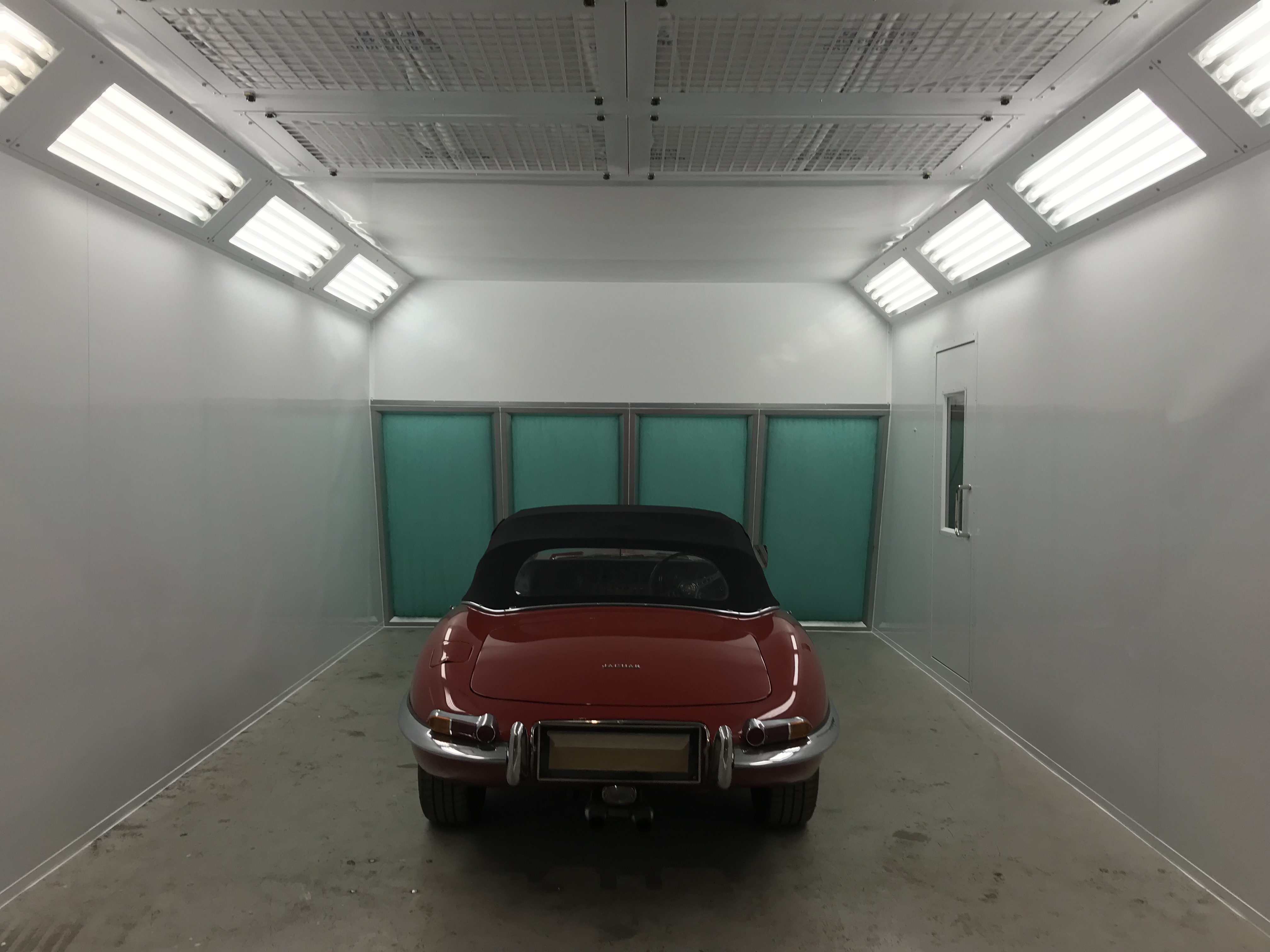 Body Shop & Paint Bill Rawles Classic Cars